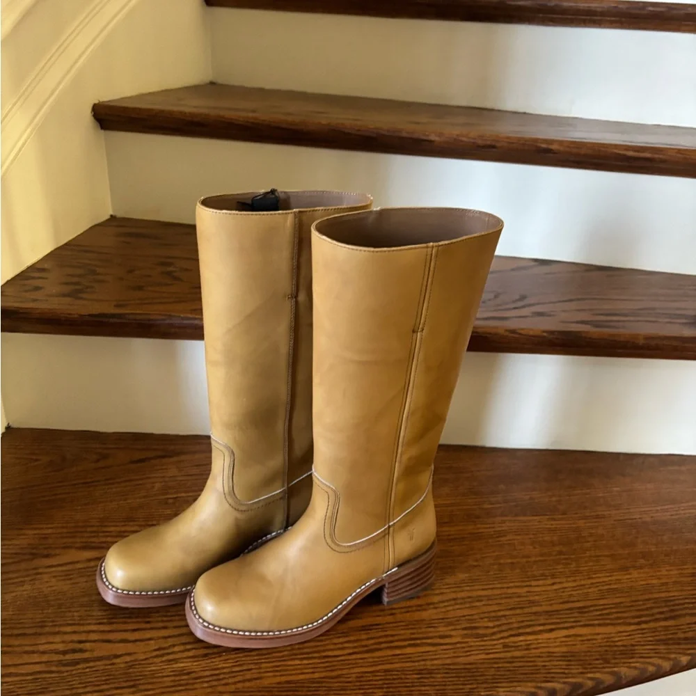 Free People Frye Campus 14L Calf Boots 7 banana tan - Picture 4 of 8
